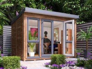 How to fit out your garden room office 